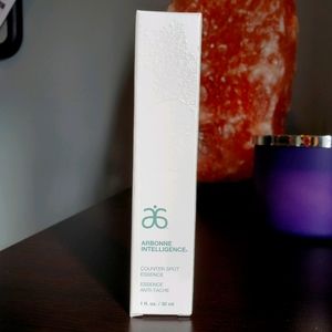 Arbonne Intelligence Counter Spot Essence 4341